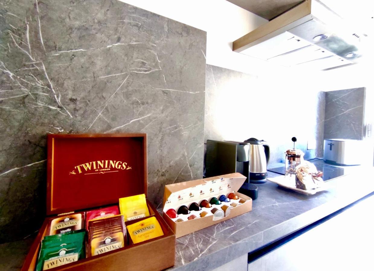 Pop Chic Frattina Apartment Rome